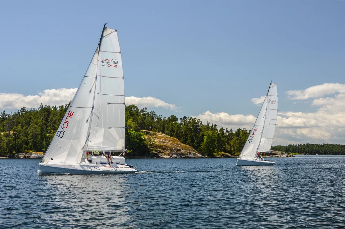Bavaria Yachts B/One Race Race 2012 boat specs