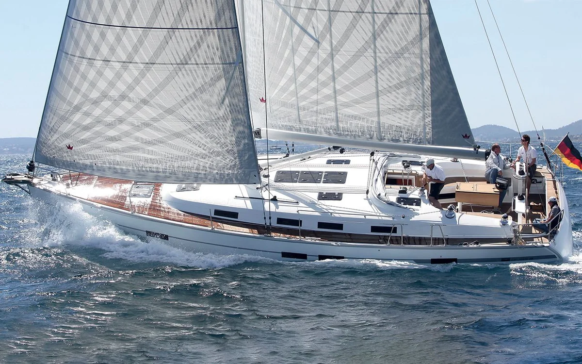 Bavaria Yachts Cruiser 45 Standart/Deep Draft 2010 boat specs