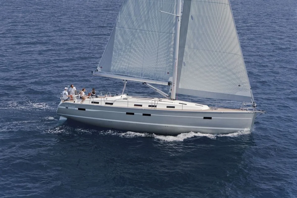 Cruiser 50 Boat Specs