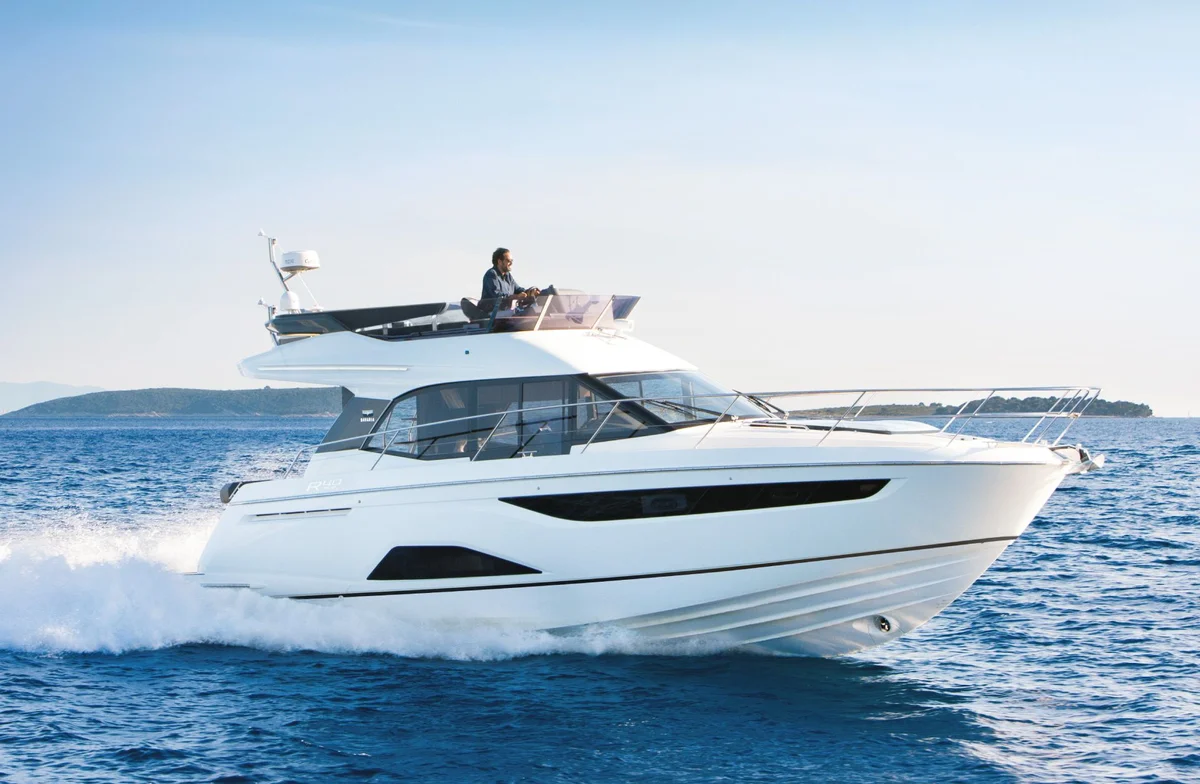 Bavaria Yachts R40 Couple 2019 boat specs