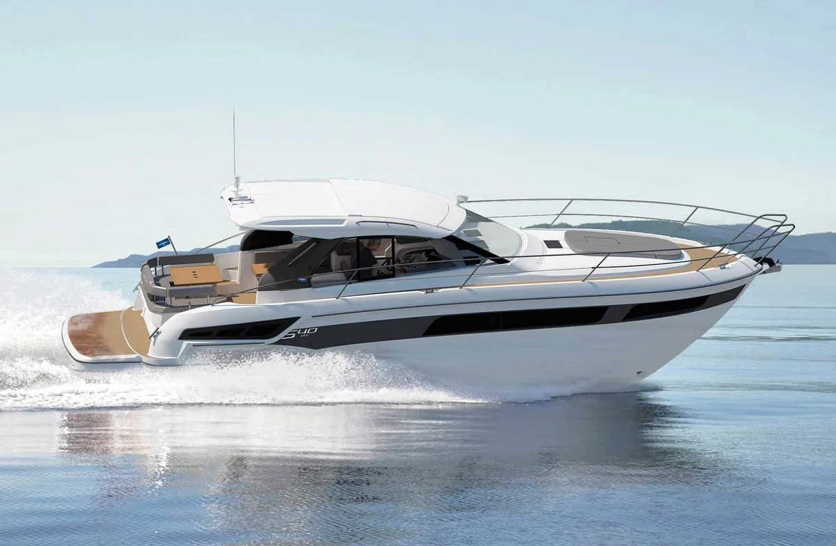 Bavaria Yachts S40 HT Hard Top 2018 boat specs