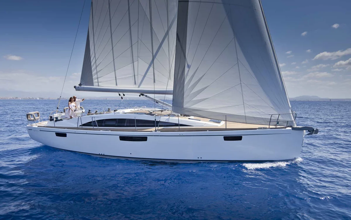 Bavaria Yachts Vision 46 Standard 2013 boat specs