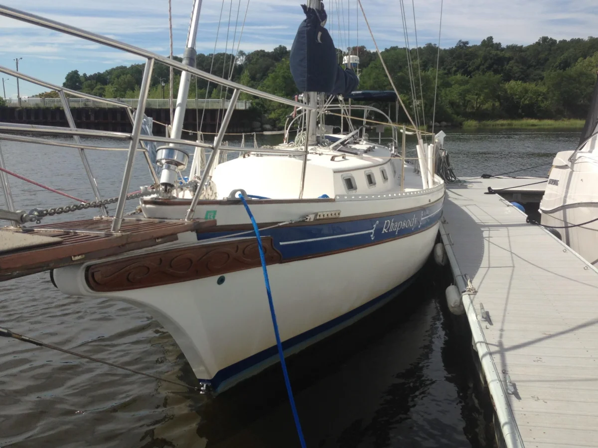Bayfield Boat 36 1986 boat specs