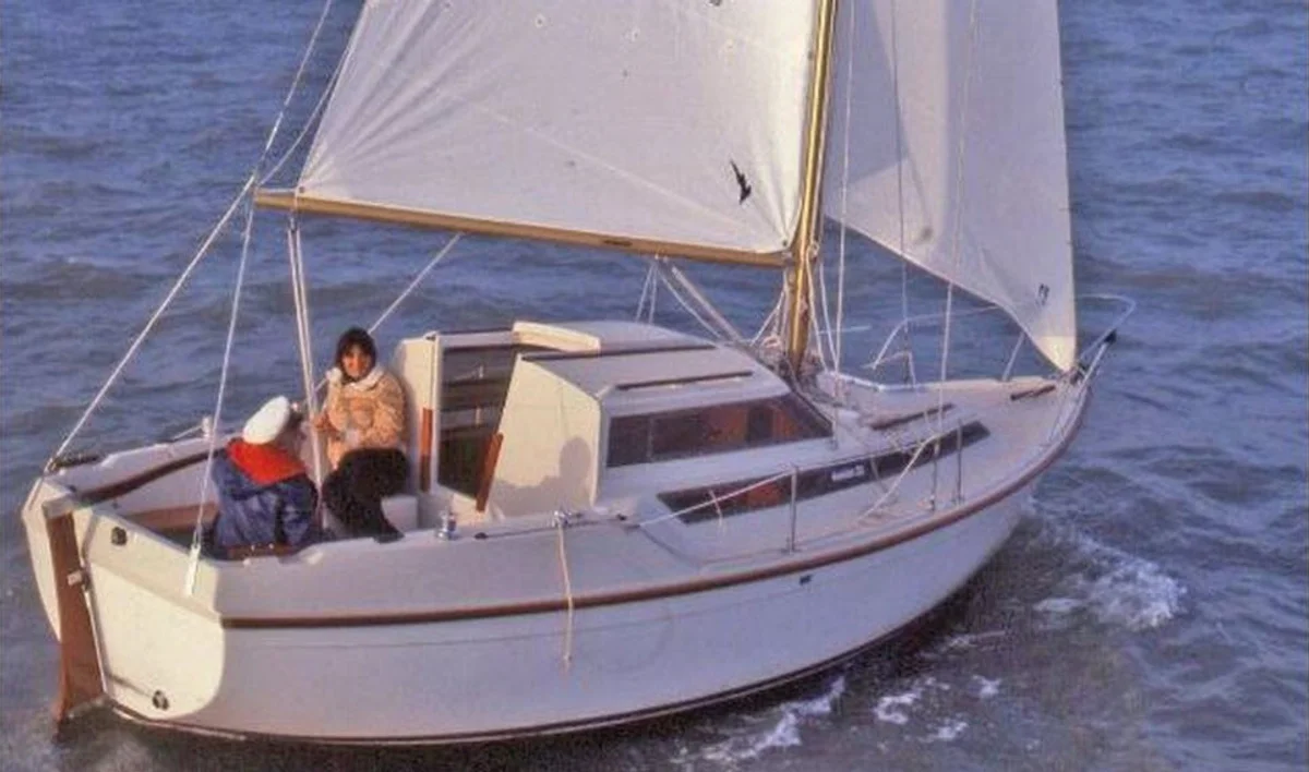 Beneteau Evasion 22 1980 boat specs