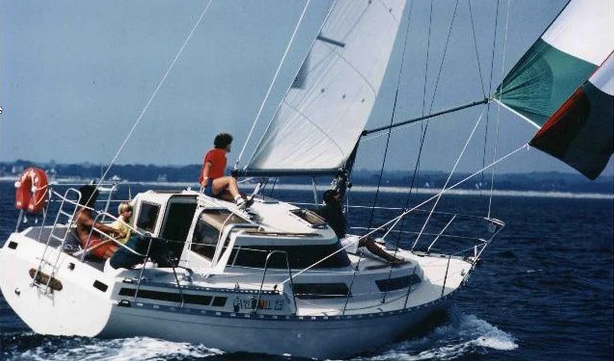 Beneteau Evasion 29 1981 boat specs