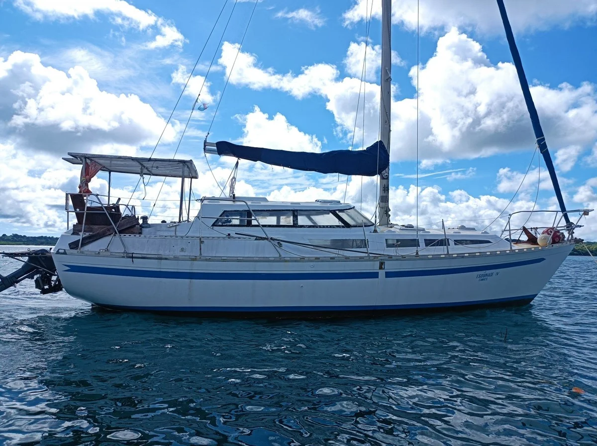 Beneteau Evasion 34 Fin keel 1980 boat specs