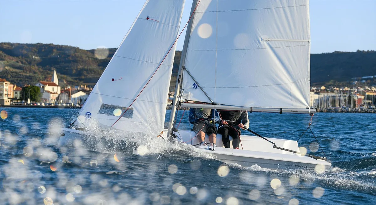 Beneteau First 14 2018 boat specs