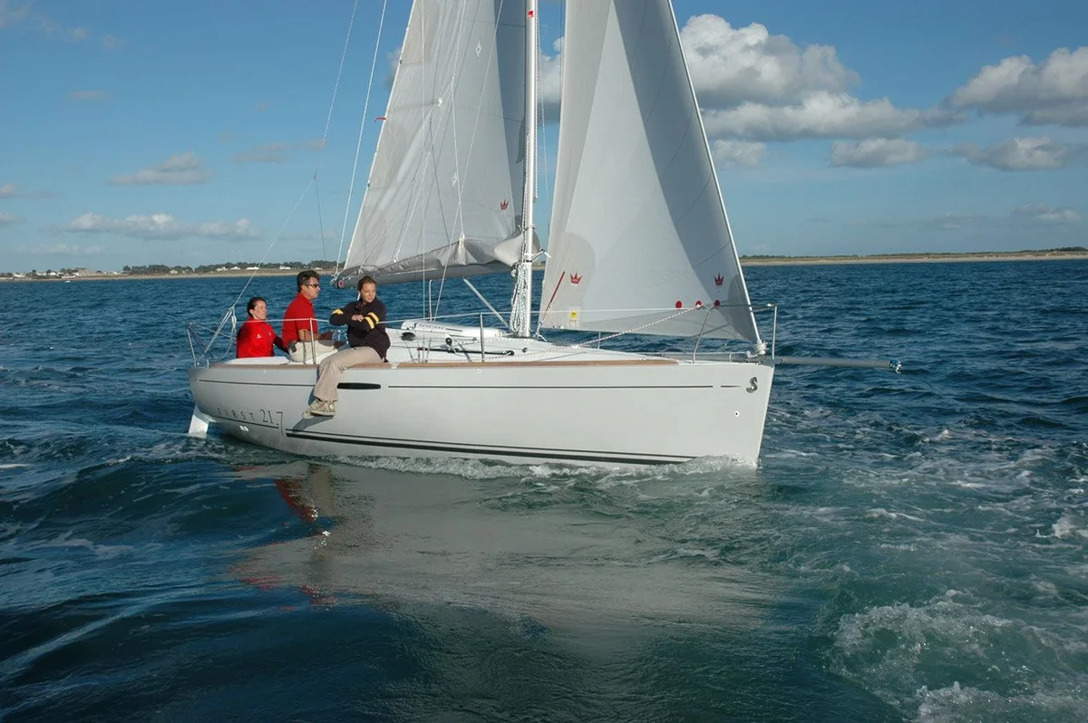 Beneteau First 21.7 Swing keel 2004 boat specs