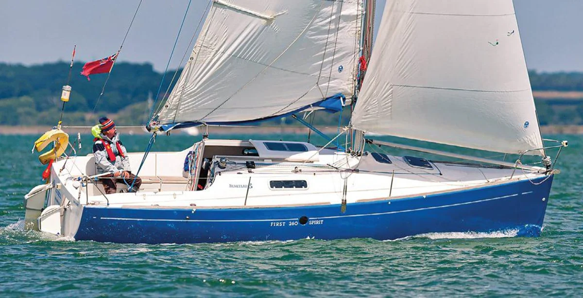 Beneteau First 260 Spirit Swing keel 1994 boat specs