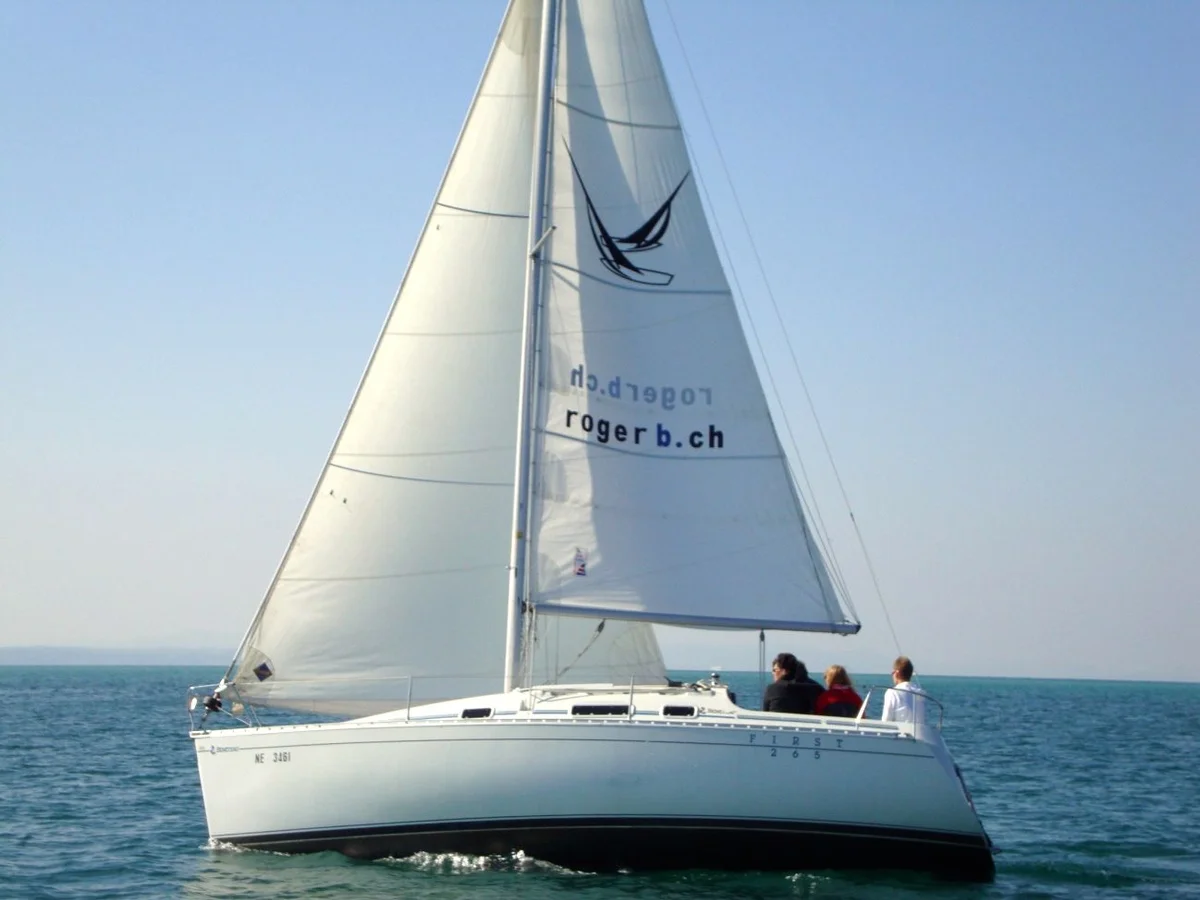 Beneteau First 265 1990 boat specs