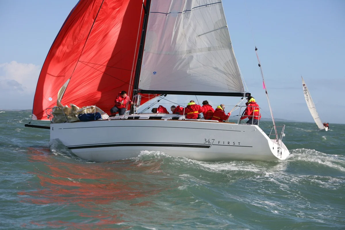 Beneteau First 34.7 2005 boat specs