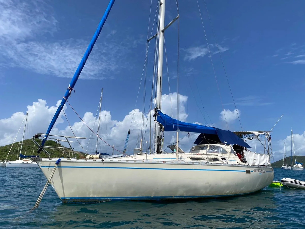 Beneteau First 35.7 1992 boat specs