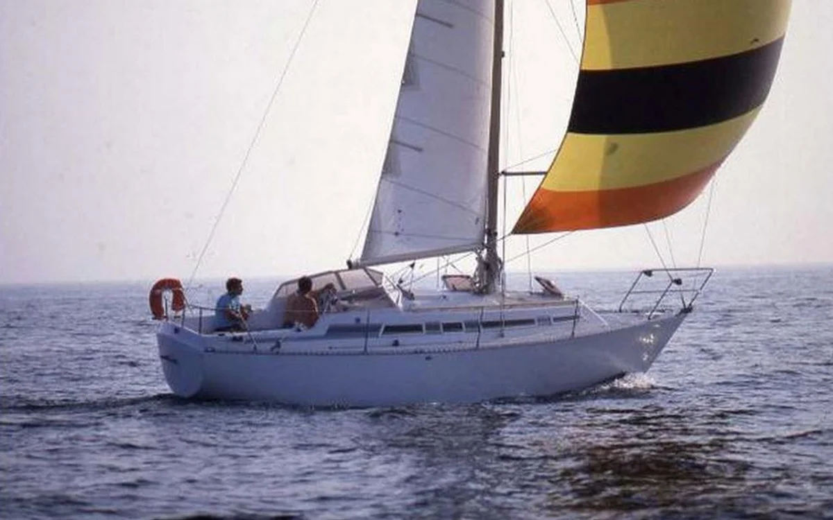 Beneteau Idylle 8.80 1982 boat specs