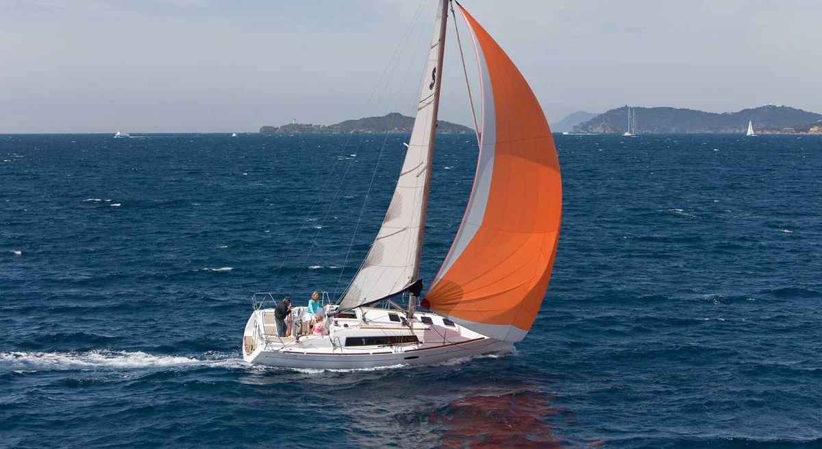 Beneteau Oceanis 31 2007 boat specs