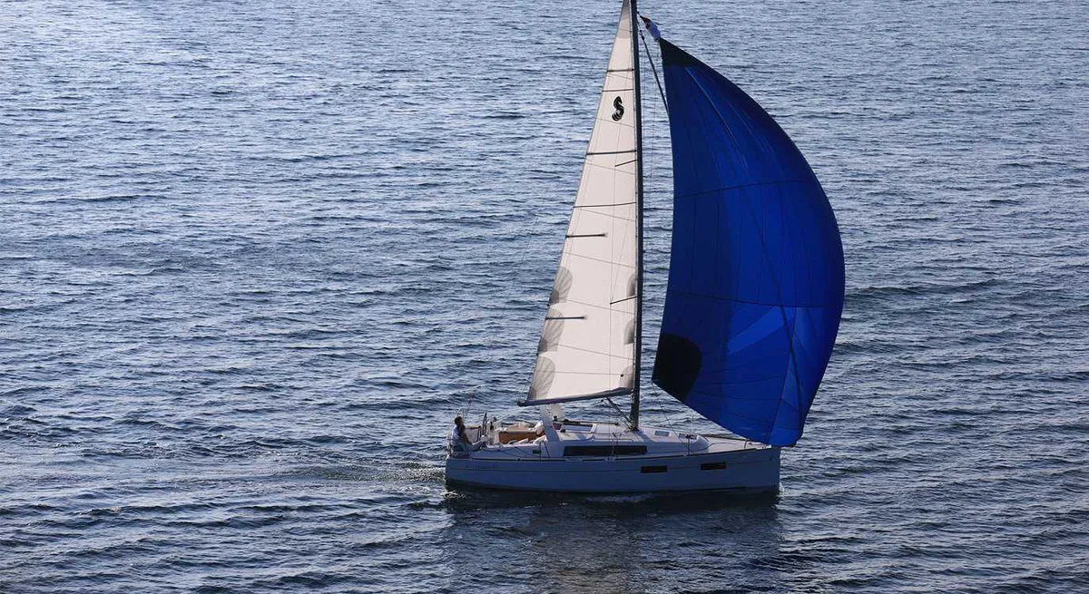Beneteau Oceanis 35 2014 boat specs