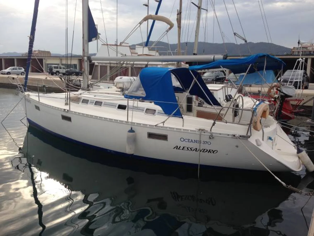 Beneteau Oceanis 370 1989 boat specs