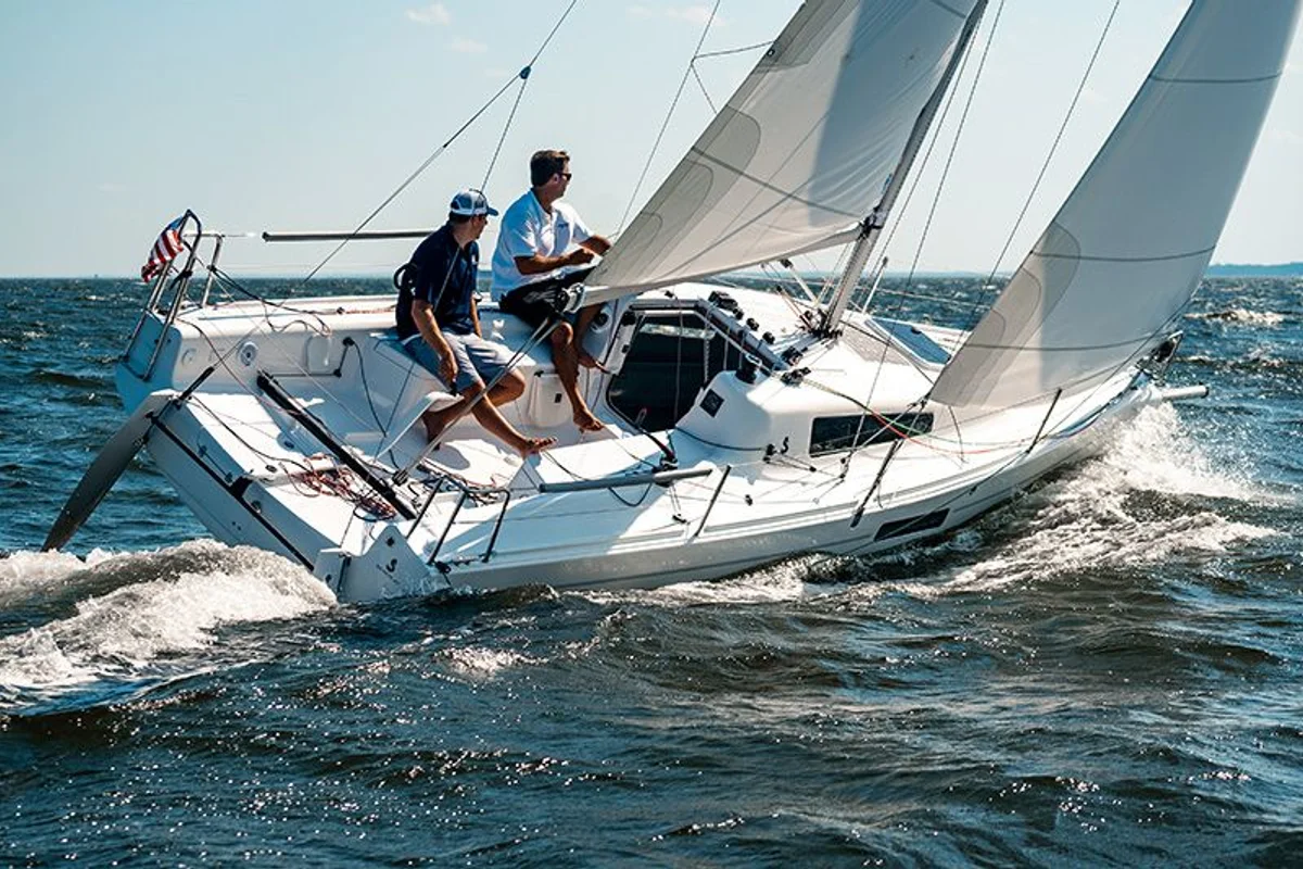 Beneteau R/C 27 1978 boat specs