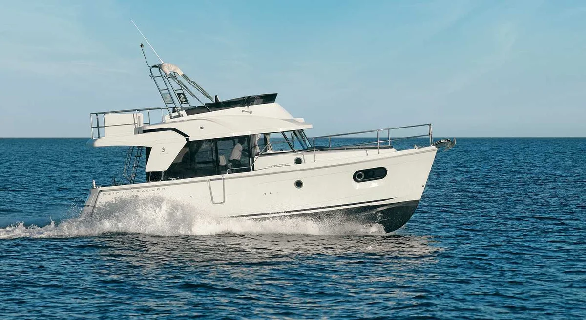 Beneteau Swift Trawler 35 2022 boat specs