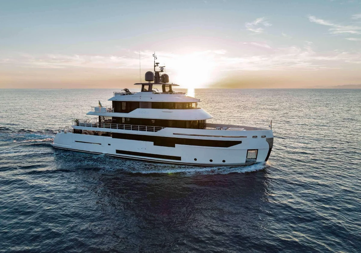 B.Yond 37M Boat Specs