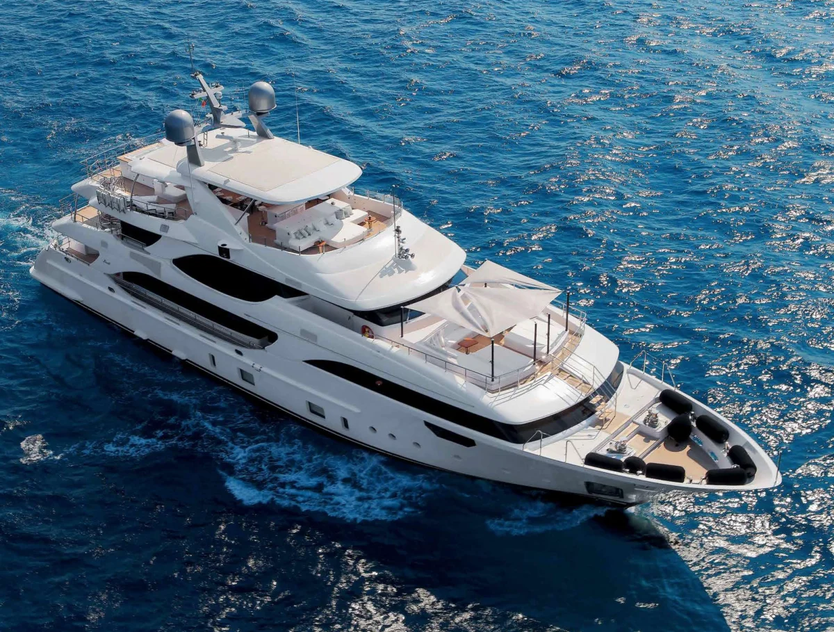 Benetti Yachts Crystal 140 2011 boat specs