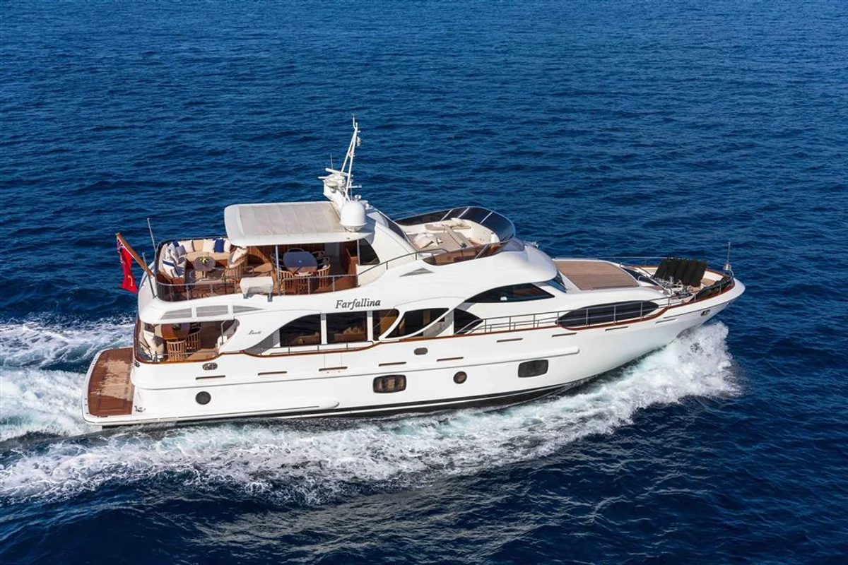 Legend 85 Boat Specs