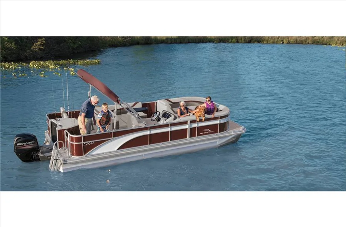 Bennington 21 SXF 2022 boat specs