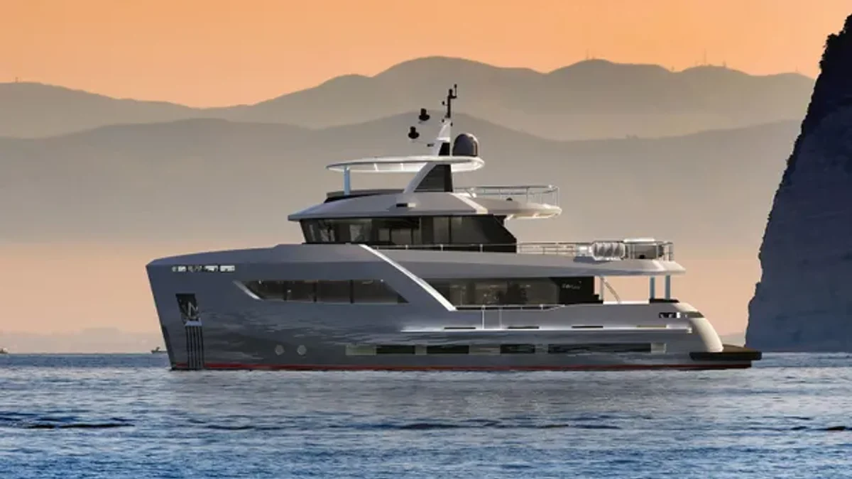 Bering Yachts 80 2022 boat specs