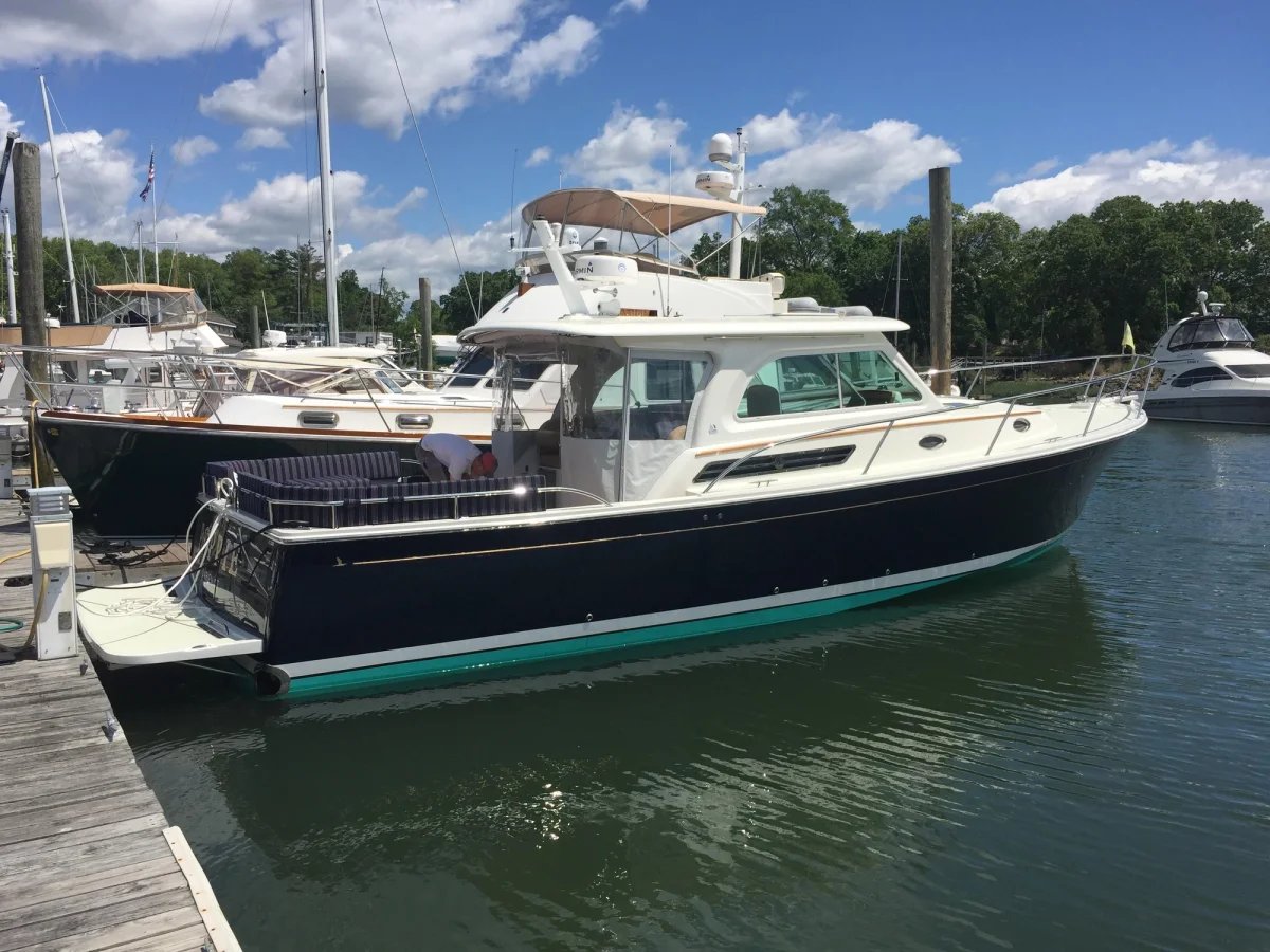 Back Cove Yachts Downeast 37 2018 boat specs