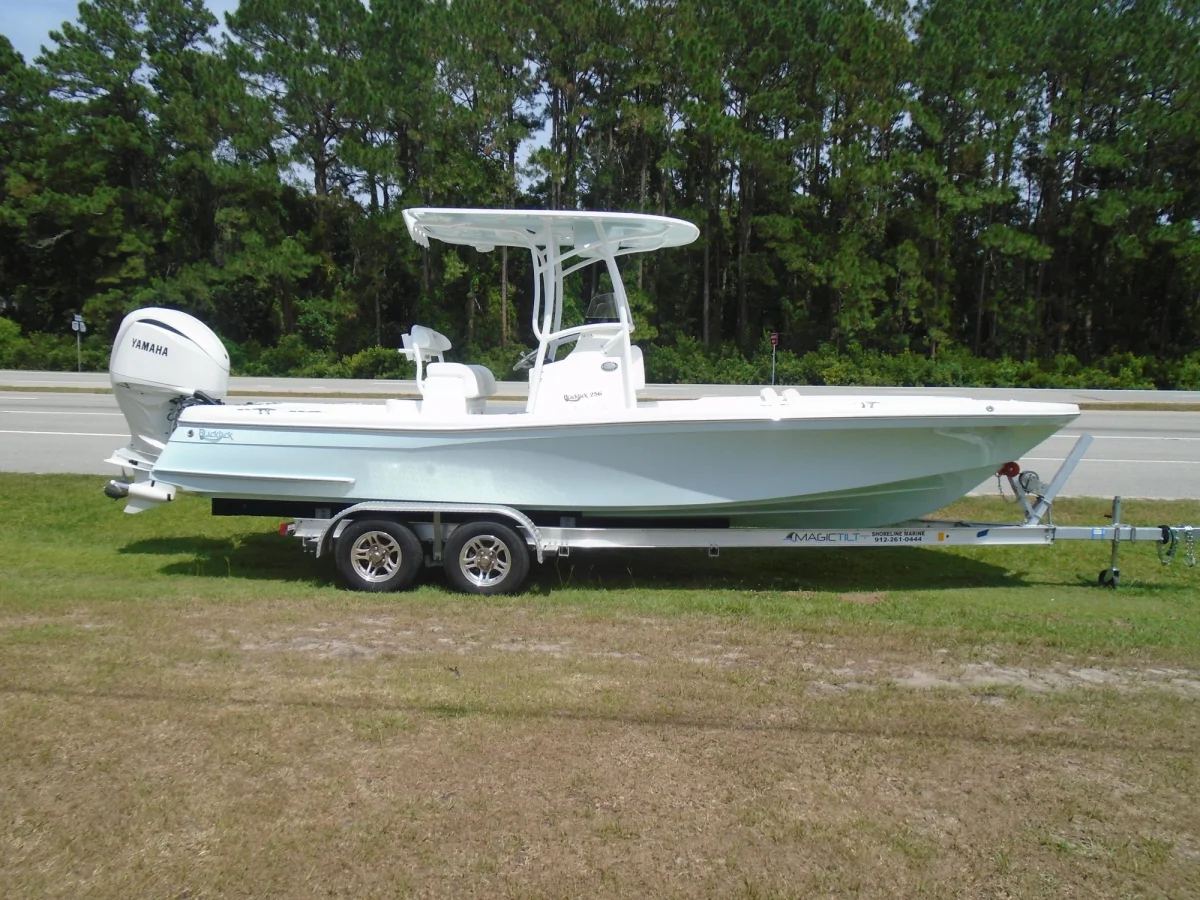 256 Boat Specs