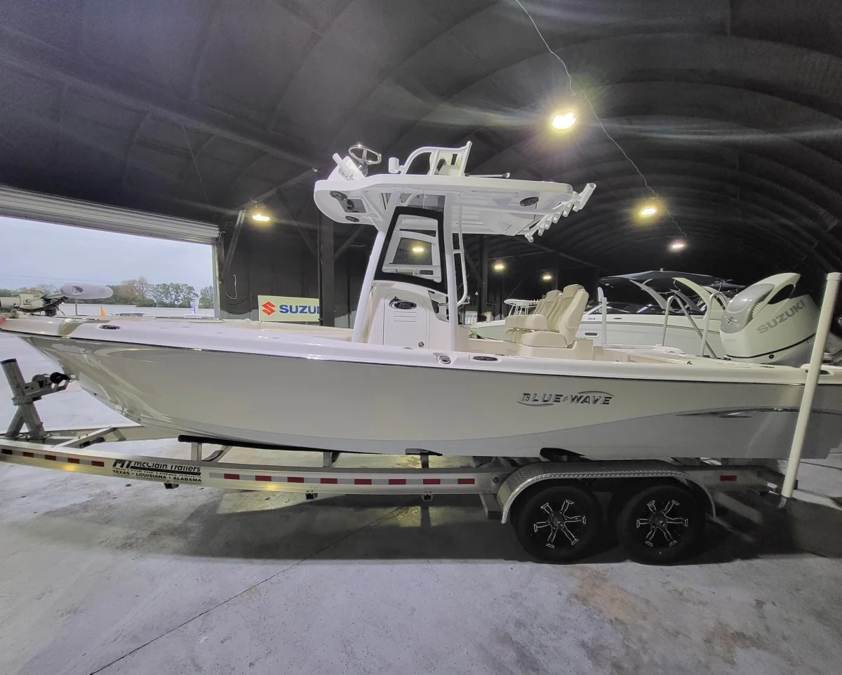 Blue Wave 2800 Makaira 2021 boat specs