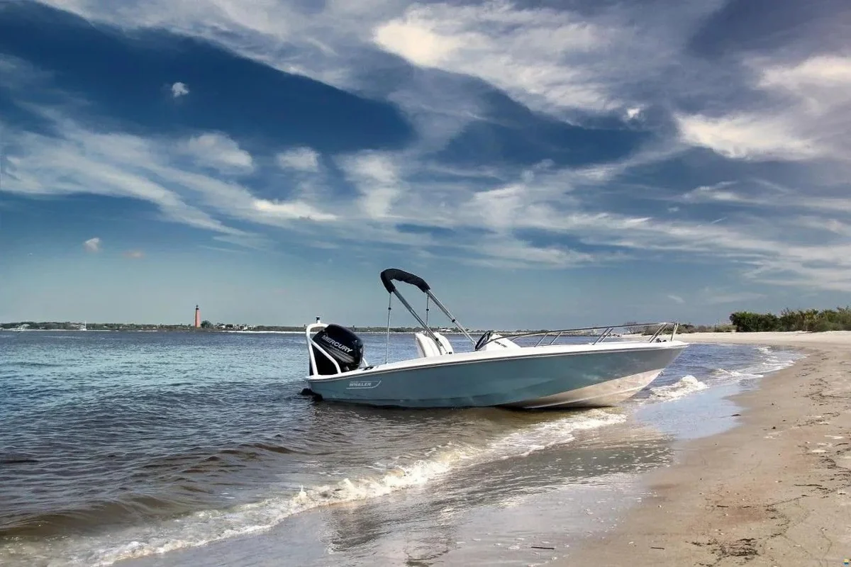 Boston Whaler 160 Super Sport 2022 boat specs
