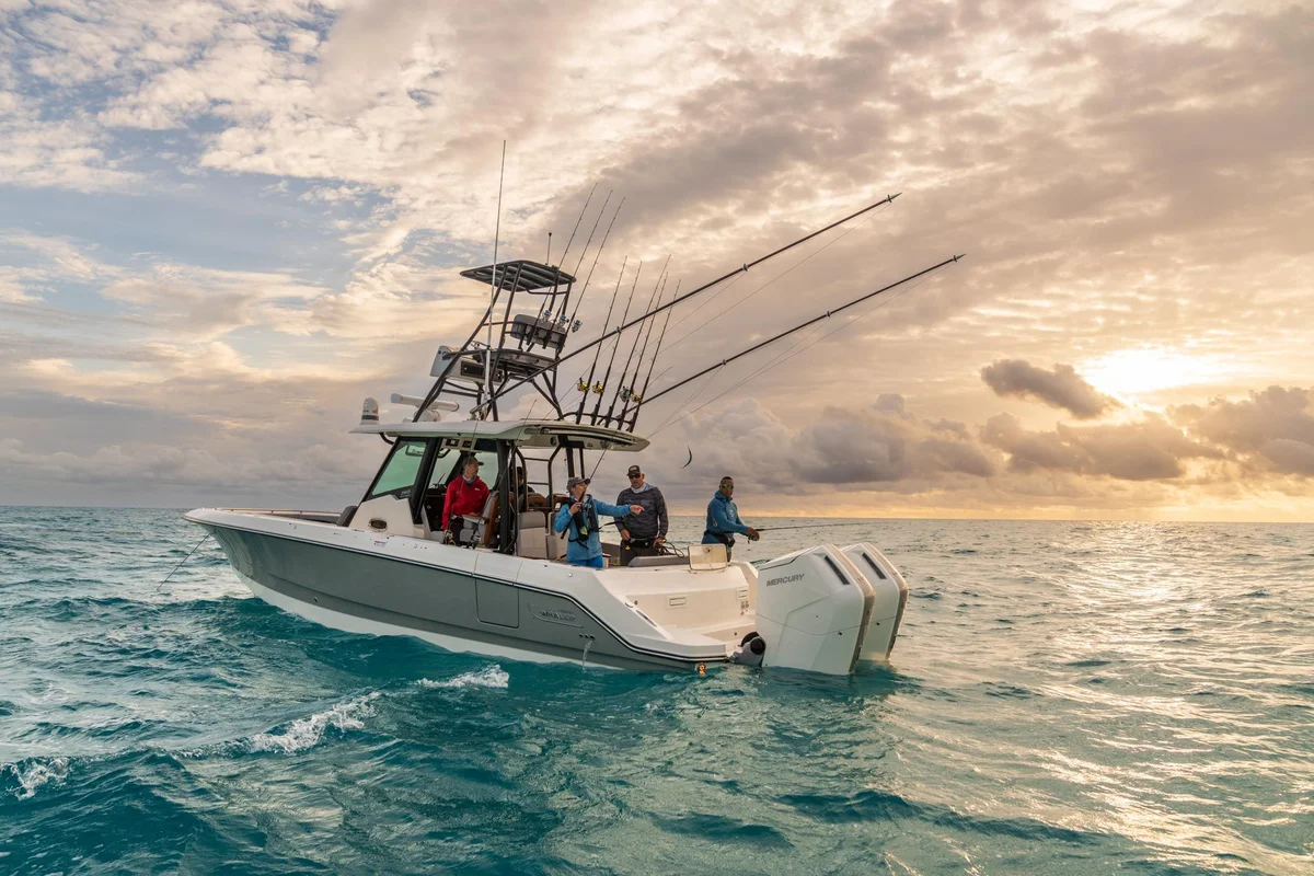Boston Whaler 360 Outrage 2023 boat specs