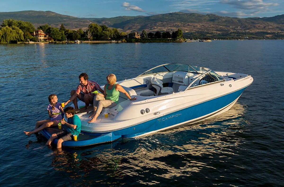 Campion Allante A23 IO BR 2022 boat specs