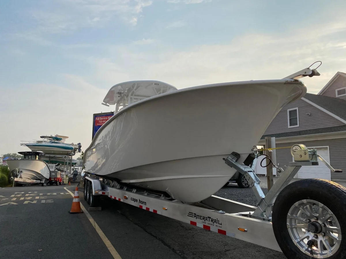 Cape Horn 34 XS 2022 boat specs