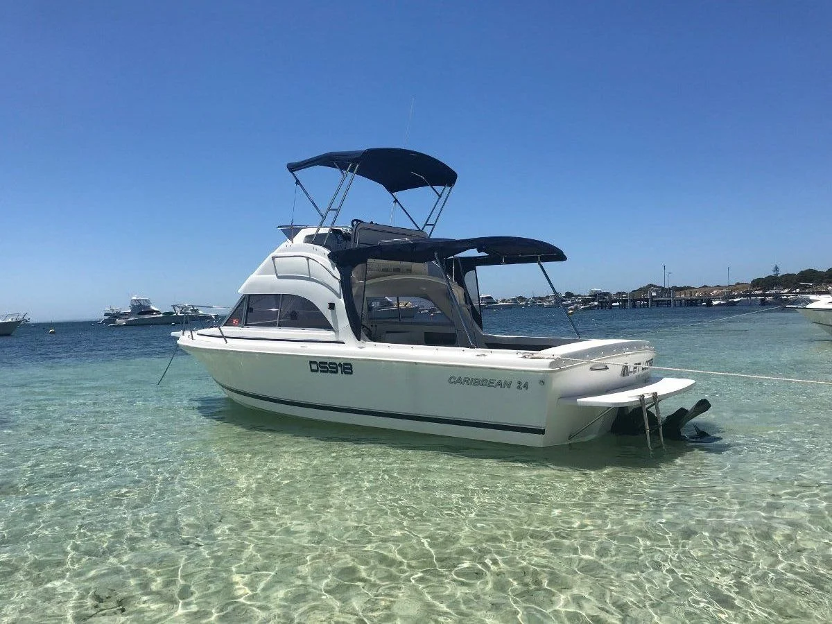 Caribbean Boats C24 Flybridge Sports Fisherman 2023 boat specs