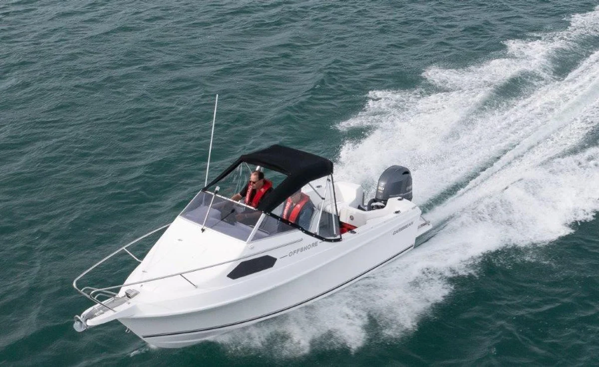 Caribbean Boats Offshore 2003 boat specs
