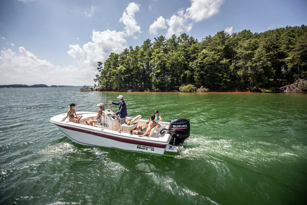 Carolina Skiff 19 Ultra Elite 2024 boat specs
