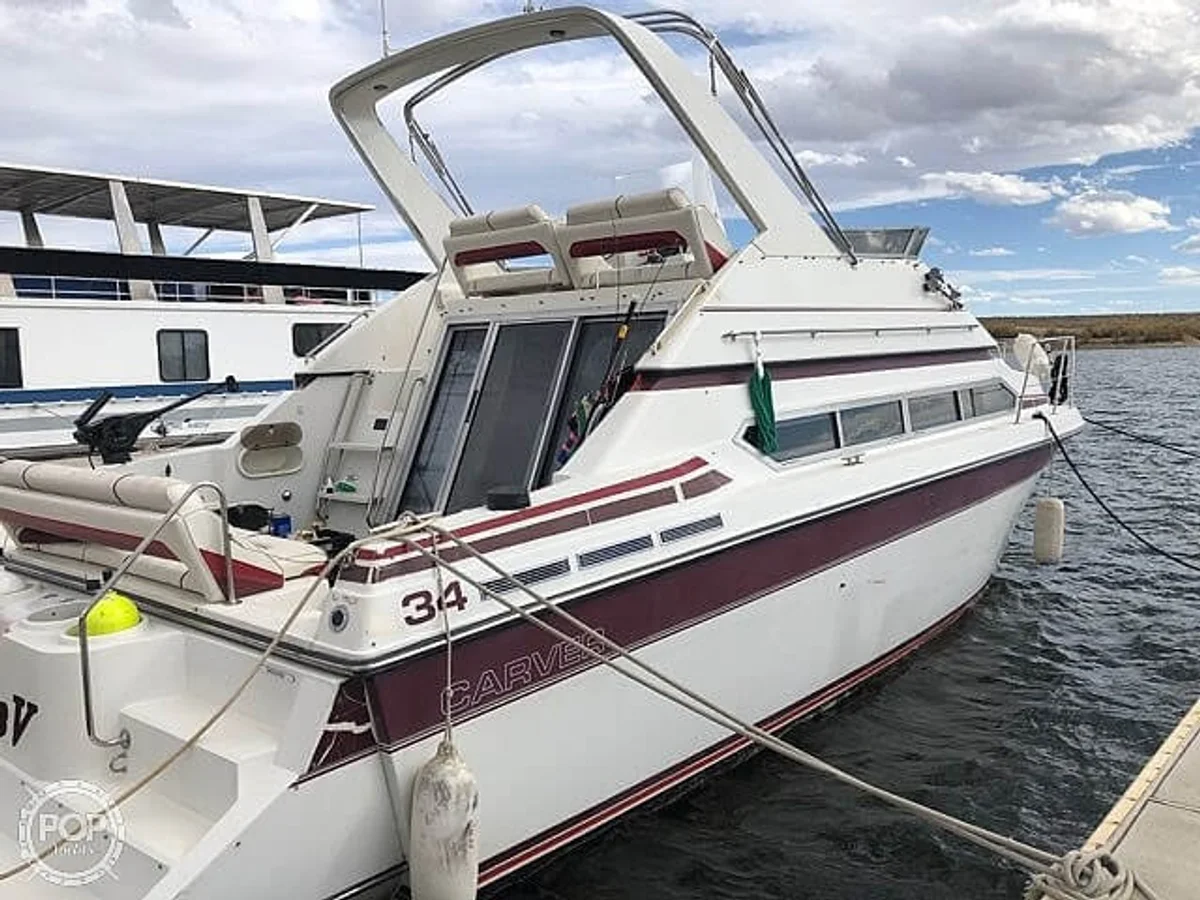 Carver Yachts 3467 Santego 1990 boat specs