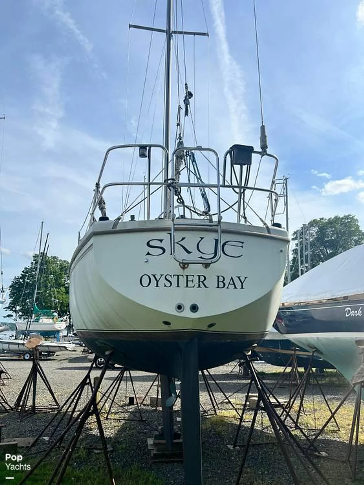 Catalina Yachts 30 Tall Rig 1984 boat specs