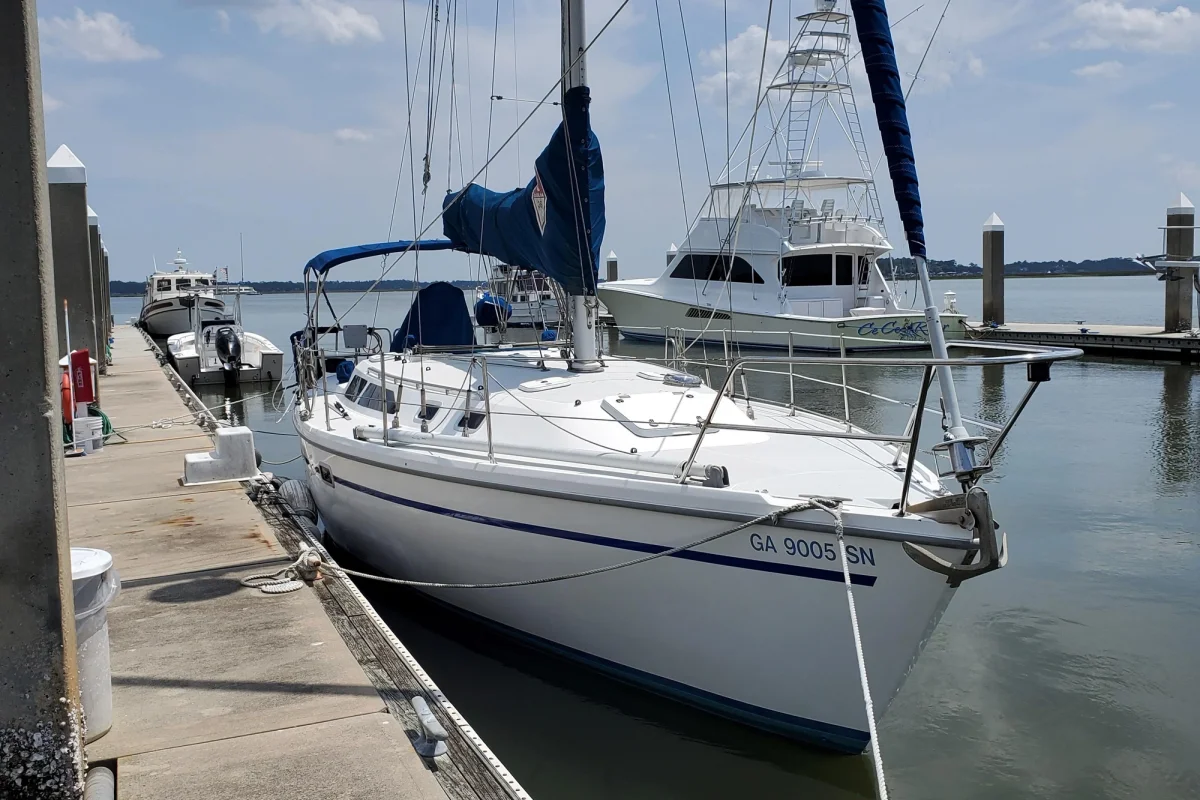 Catalina Yachts 36 1995 boat specs