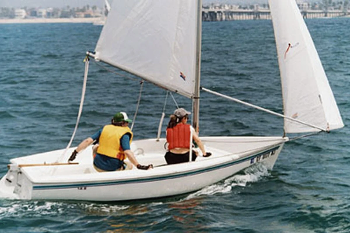 Catalina Yachts Catalina 14.2 - Centerboard (Trunk) Centerboard (Trunk) 1983 boat specs