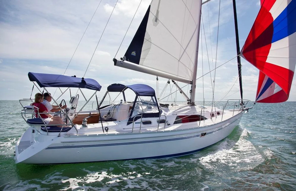 Catalina Yachts Catalina 385 - Fin Keel Fin Keel 2012 boat specs