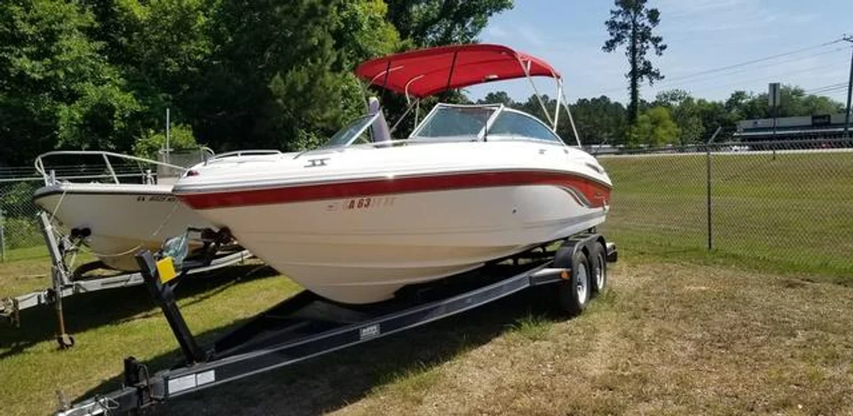 Chaparral Boats 220 SSi 2003 boat specs