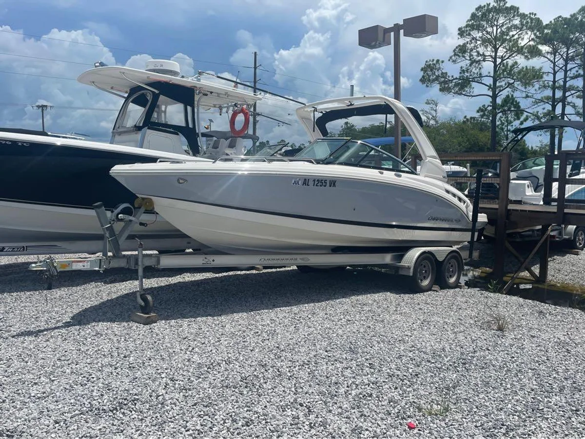 237 SSX Boat Specs
