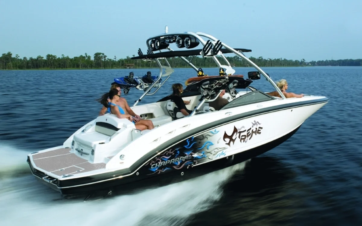 Chaparral Boats 244 Xtreme 2011 boat specs