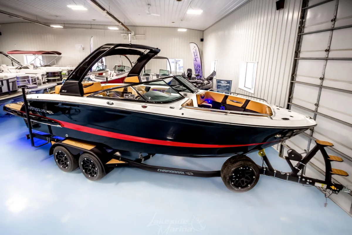 267 SSX Black Edition Boat Specs