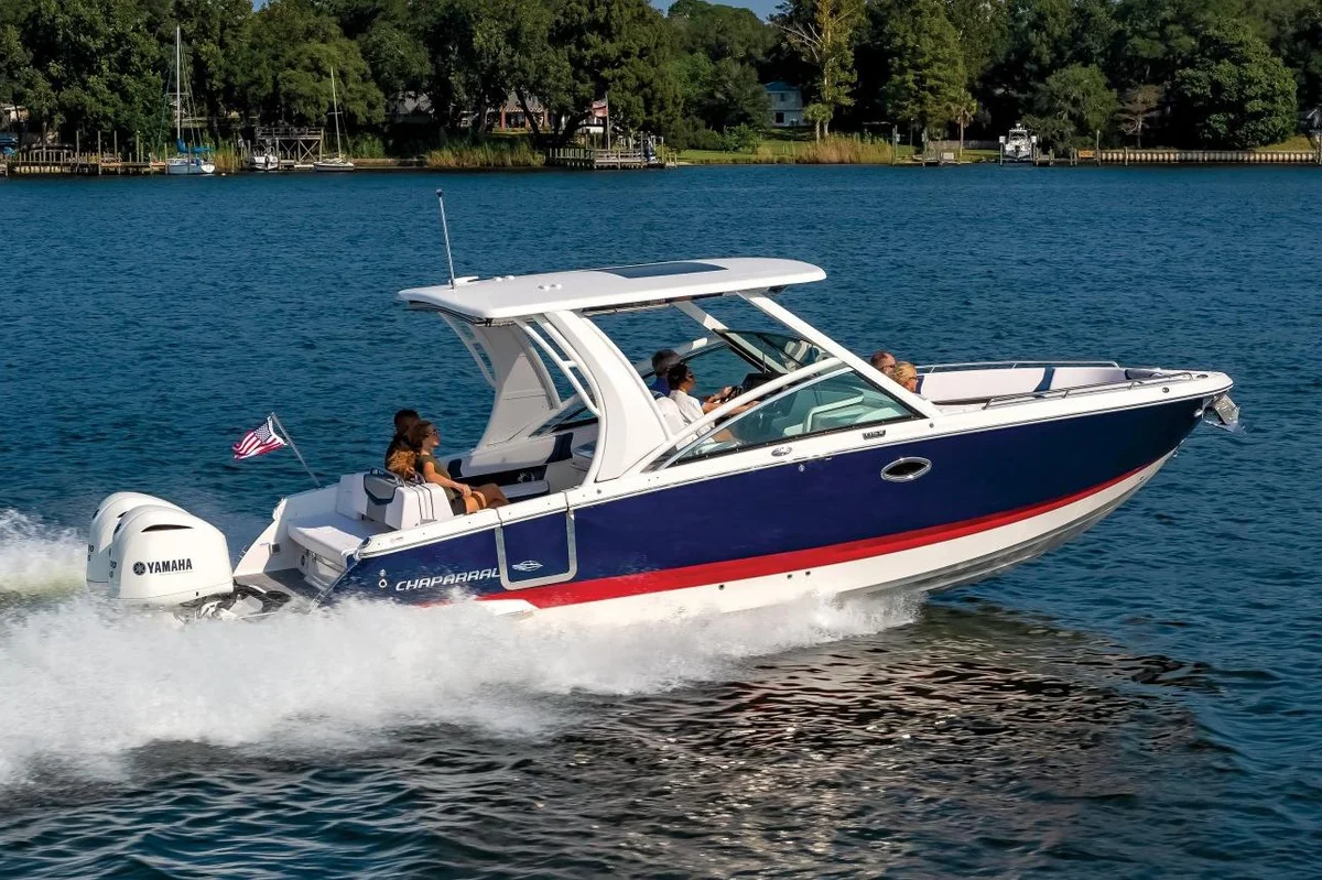 300 OSX Boat Specs