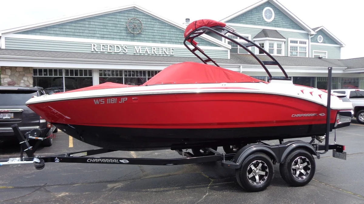 H2O Surf Boat Specs