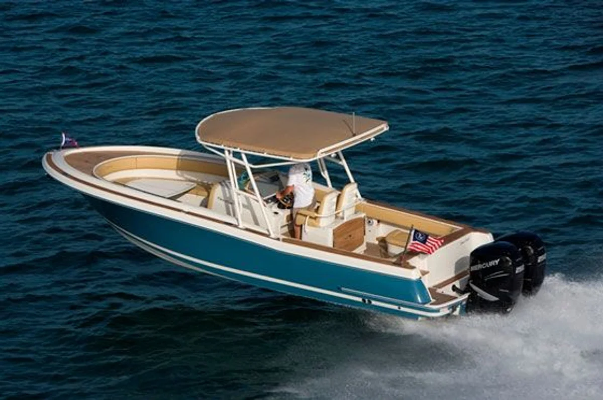 Chris-Craft Catalina 29  2017 boat specs