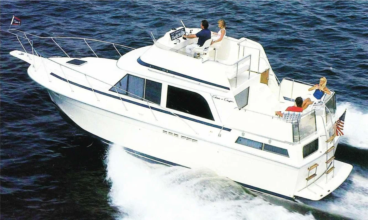 Chris-Craft Catalina 362 1985 boat specs